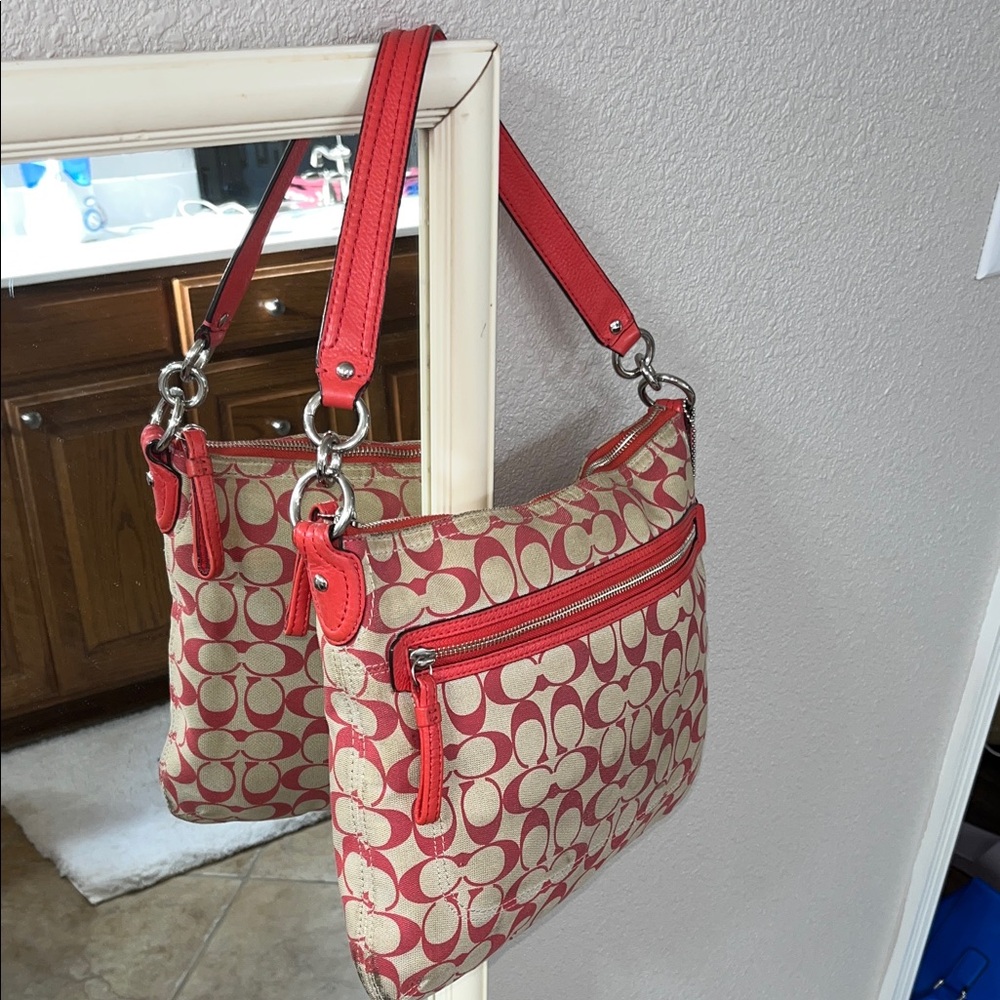 Coach Red and Beige Signature Shoulder Bag - Picture 4 of 13